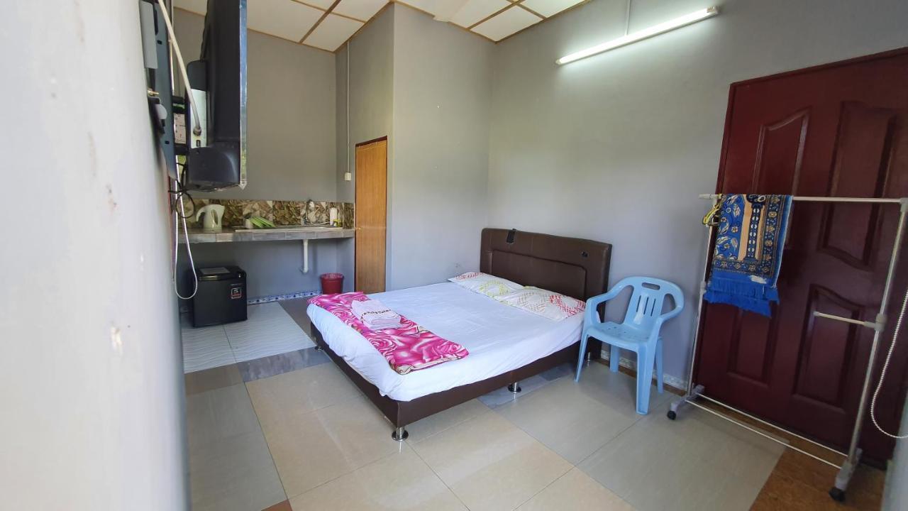 Chalet Kampong Semawar Kuala Kangsar Eksteriør bilde