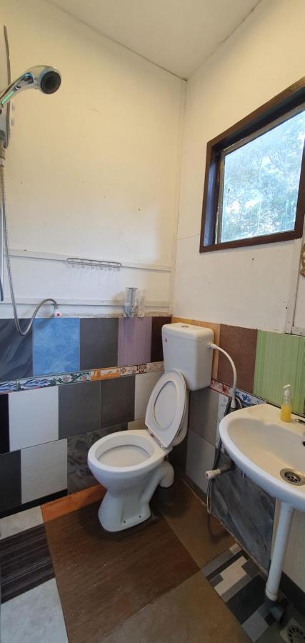 Chalet Kampong Semawar Kuala Kangsar Eksteriør bilde
