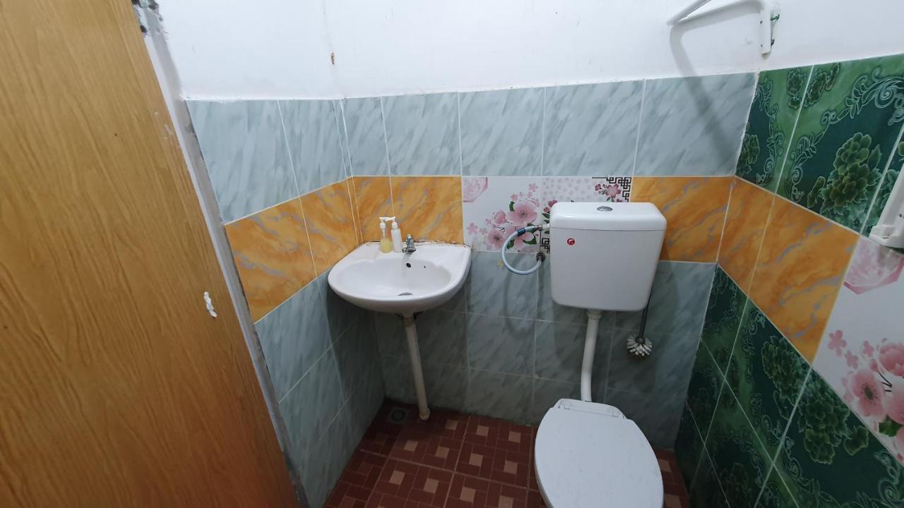 Chalet Kampong Semawar Kuala Kangsar Eksteriør bilde