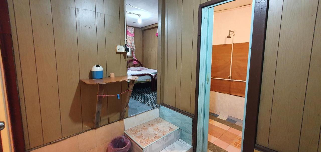 Chalet Kampong Semawar Kuala Kangsar Eksteriør bilde