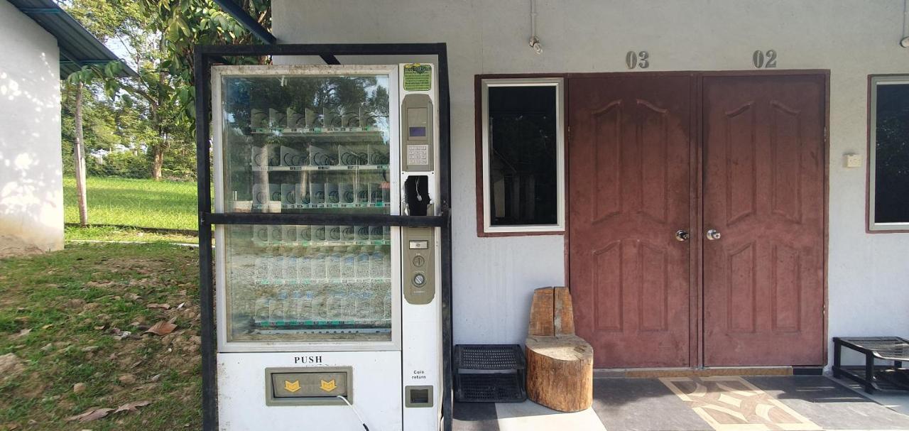Chalet Kampong Semawar Kuala Kangsar Eksteriør bilde