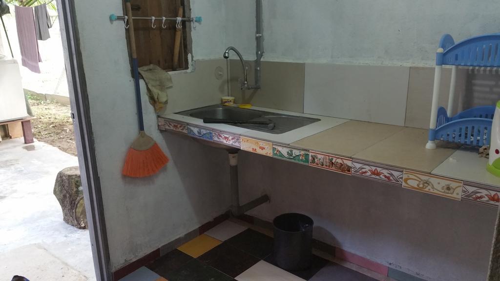 Chalet Kampong Semawar Kuala Kangsar Eksteriør bilde